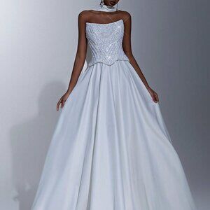 Beige Elegant Women's Luxurious Sequin Floral Strapless Maxi Ballgown